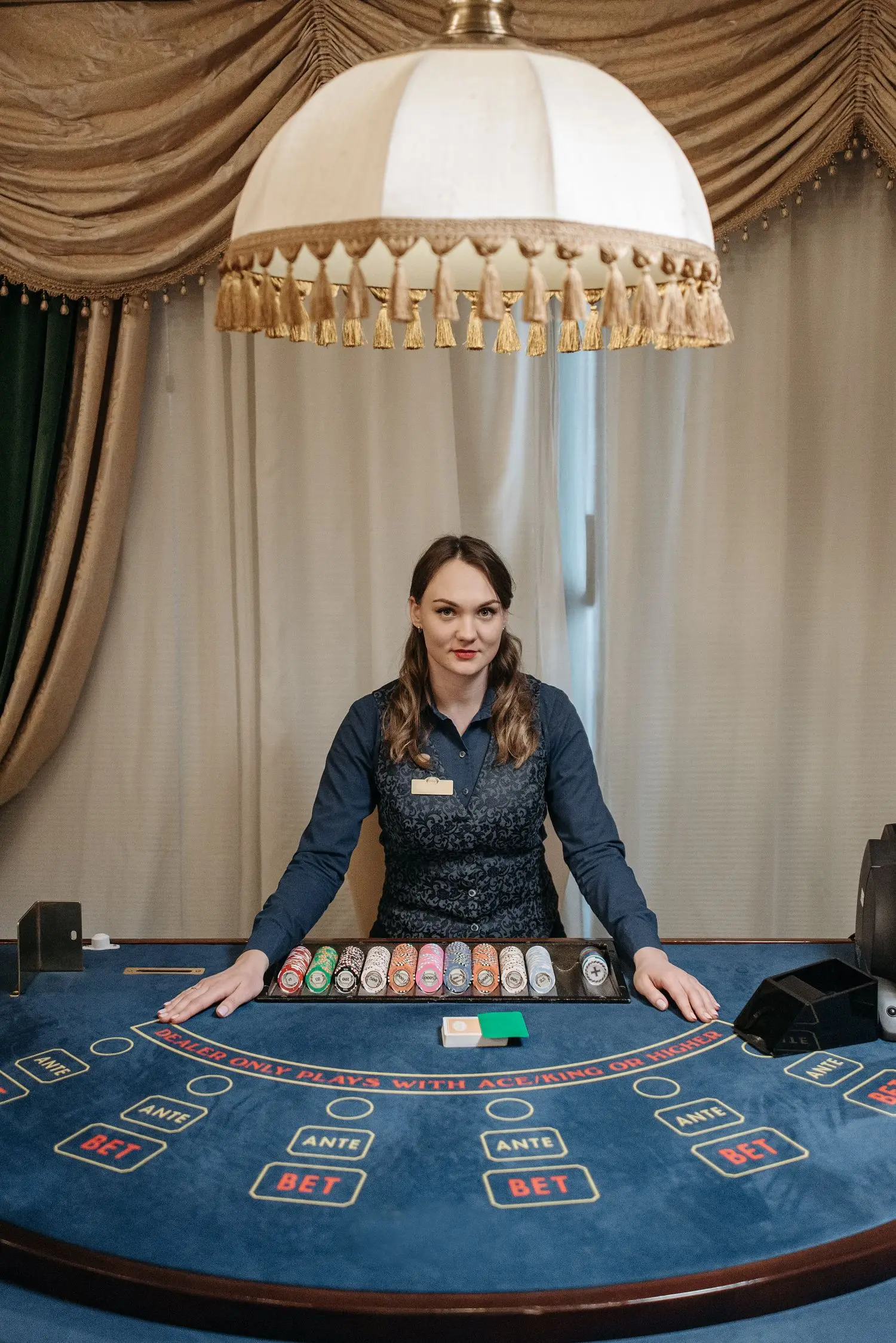 Knockout Event dealer